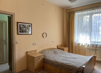 Сдаю 1-комнатную квартиру, 45 м2, Москва, улица Фабрициуса, 38к1, СЗАО