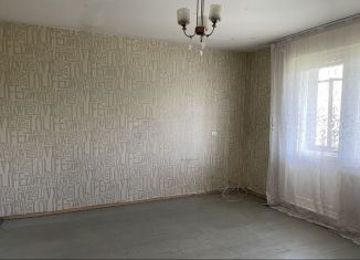 Сдаю в аренду 3-комнатную квартиру, 61.8 м2, Челябинск, улица Братьев Кашириных, 105, Калининский район