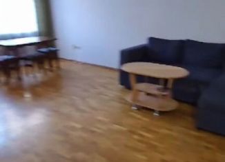 Сдаю 2-ком. квартиру, 64 м2, Сочи, улица Островского, 71, микрорайон Центральный