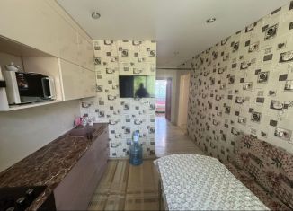 Продается трехкомнатная квартира, 67 м2, Чебаркуль, Октябрьская улица, 7В