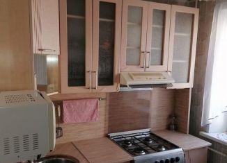 Сдаю в аренду 1-ком. квартиру, 38 м2, Благовещенск, улица Демьяна Бедного, 77