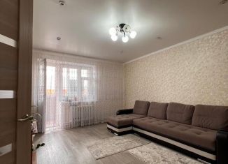 3-комнатная квартира на продажу, 89.6 м2, Азнакаево, улица Шайхутдинова, 8