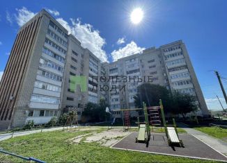 Продаю 4-комнатную квартиру, 74.4 м2, Сызрань, улица Дзержинского, 11