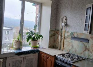 Продаю двухкомнатную квартиру, 42.6 м2, Кандалакша, Первомайская улица, 40