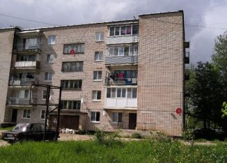 Продается пятикомнатная квартира, 106.3 м2, Новгородская область, Новгородская улица, 11