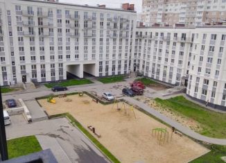 Продам 3-ком. квартиру, 76 м2, деревня Дерябиха, деревня Дерябиха, 76А