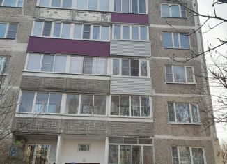 Продам двухкомнатную квартиру, 50 м2, посёлок Володарского, Зелёная улица, 34