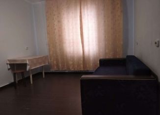 Сдам в аренду 1-комнатную квартиру, 32 м2, посёлок городского типа Усть-Донецкий, Донецкая улица, 3Б