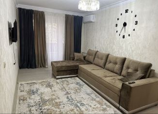 Сдам 2-комнатную квартиру, 55 м2, Махачкала, проспект Али-Гаджи Акушинского, 31А