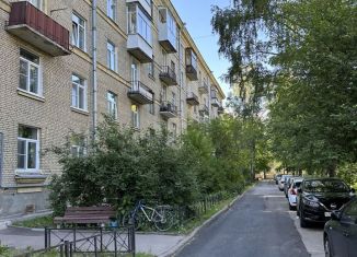 Продаю 2-комнатную квартиру, 56.3 м2, Санкт-Петербург, Синявинская улица, 20, Синявинская улица