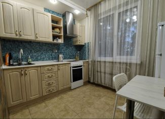 Продам 1-комнатную квартиру, 38 м2, Ставрополь, улица Доваторцев, 63/1, микрорайон № 33