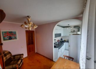 Продается трехкомнатная квартира, 60 м2, Краснодар, улица Воровского, 184, улица Воровского