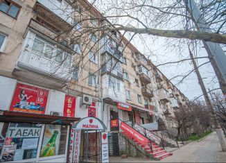 Продаю 3-комнатную квартиру, 56 м2, Севастополь, улица Горпищенко, 41