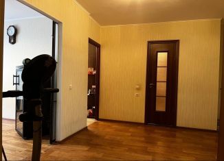 Продается 3-комнатная квартира, 93 м2, Волгоград, улица Маршала Воронова, 18, ЖК Янтарный Город