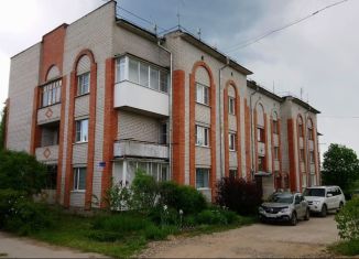 Продажа 3-комнатной квартиры, 78 м2, посёлок Палех, улица Льва Толстого, 16
