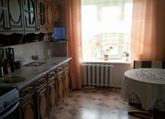 Продам 3-ком. квартиру, 72 м2, посёлок Крючково, Комсомольская улица