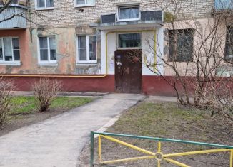 Продам двухкомнатную квартиру, 45 м2, Наро-Фоминск, Рижская улица, 1