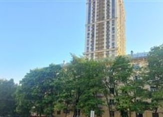 Продается 2-комнатная квартира, 67 м2, Москва, улица Маршала Бирюзова, метро Октябрьское поле