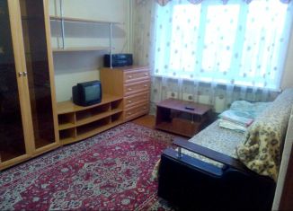 Сдается однокомнатная квартира, 33 м2, Кемеровская область, улица 50 лет Октября, 22