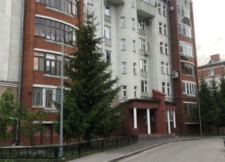 Сдается трехкомнатная квартира, 130 м2, Казань, улица Галиаскара Камала, 55
