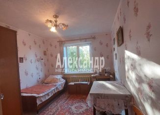 Продается трехкомнатная квартира, 67 м2, поселок Глажево, посёлок Глажево, 11
