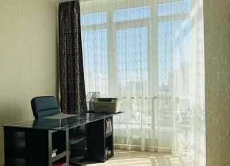 Продаю 2-комнатную квартиру, 79 м2, Екатеринбург, переулок Трактористов, 4, переулок Трактористов