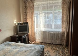 Продам 4-комнатную квартиру, 60.4 м2, Азов, переулок Степана Разина, 3