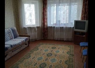 Продам 3-ком. квартиру, 84.5 м2, Серпухов, Центральная улица, 142к3