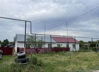 Продаю дом, 80 м2, поселок городского типа Осинки, Молодёжная улица, 6