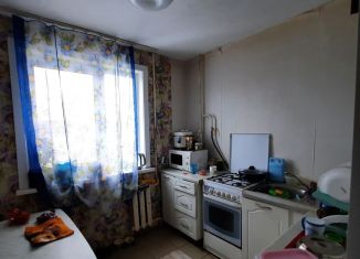 Продаю четырехкомнатную квартиру, 72 м2, Первоуральск, улица Вайнера, 35