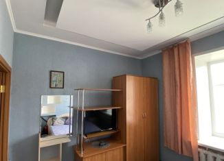 Продам двухкомнатную квартиру, 45 м2, Алейск, Комсомольская улица, 112