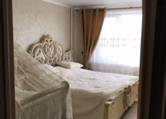 Продажа двухкомнатной квартиры, 52.5 м2, Будённовск, 8-й микрорайон, 35
