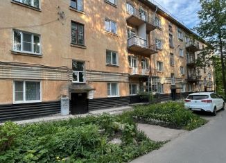 Продам трехкомнатную квартиру, 62.4 м2, Новгородская область, микрорайон Кречевицы, 43
