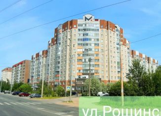 Продается трехкомнатная квартира, 104 м2, Ленинградская область, Рощинская улица, 1А