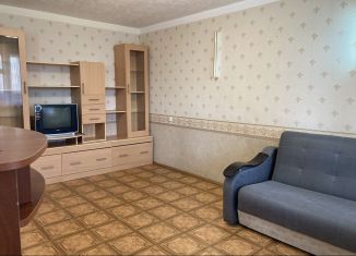 2-комнатная квартира в аренду, 56 м2, Чебоксары, улица Константина Иванова, 81