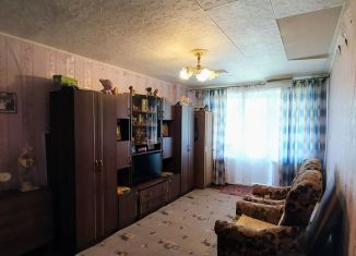 Продается двухкомнатная квартира, 43.9 м2, деревня Карачарово, деревня Карачарово, 1А