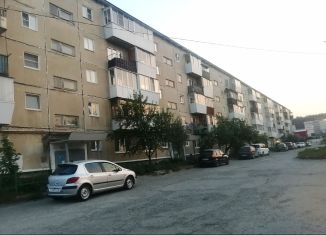 Продам 3-комнатную квартиру, 53 м2, Сысерть, микрорайон Новый, 19