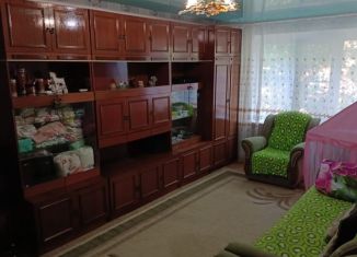 3-комнатная квартира на продажу, 64 м2, Абинск, Комсомольский проспект, 110А