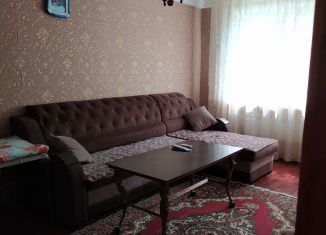 Сдаю в аренду 2-комнатную квартиру, 55 м2, Дагестан, улица Ильяшенко, 2