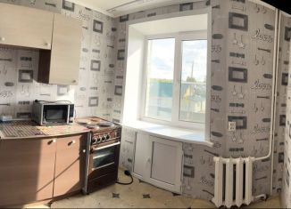 Продажа 2-комнатной квартиры, 42 м2, поселок Комсомольский