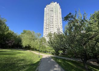 Продается 3-ком. квартира, 90 м2, Москва, улица Верхние Поля, 8, метро Братиславская