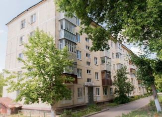 Продажа 2-ком. квартиры, 45 м2, Чехов, улица Гагарина, 45