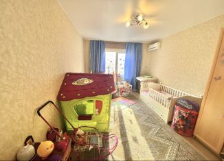 Продажа трехкомнатной квартиры, 90 м2, Краснодар, улица им. Котлярова Н.С., улица им. Котлярова Н.С.