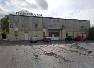 Сдаю торговую площадь, 615 м2, Курганская область, улица Радионова, 1А