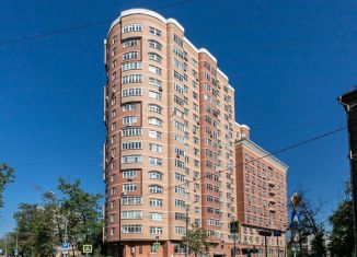 Трехкомнатная квартира в аренду, 136 м2, Москва, Борисовская улица, 1