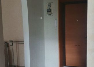 Сдам в аренду 1-комнатную квартиру, 37 м2, Самарская область, Астраханская улица, 5