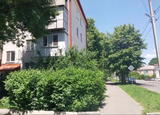 Аренда однокомнатной квартиры, 32 м2, Нальчик, улица Ю. Фучика, 3, район Богданка