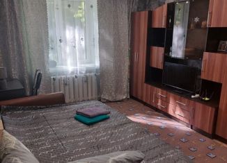 Сдаю в аренду однокомнатную квартиру, 33 м2, Калужская область, улица Ляшенко, 6