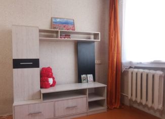 Однокомнатная квартира в аренду, 33 м2, Новосибирск, проспект Дзержинского, 33