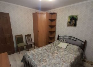Трехкомнатная квартира в аренду, 70 м2, Краснодарский край, улица Дарвина, 74